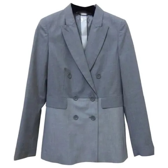 Blazer - Picture 2 of 4